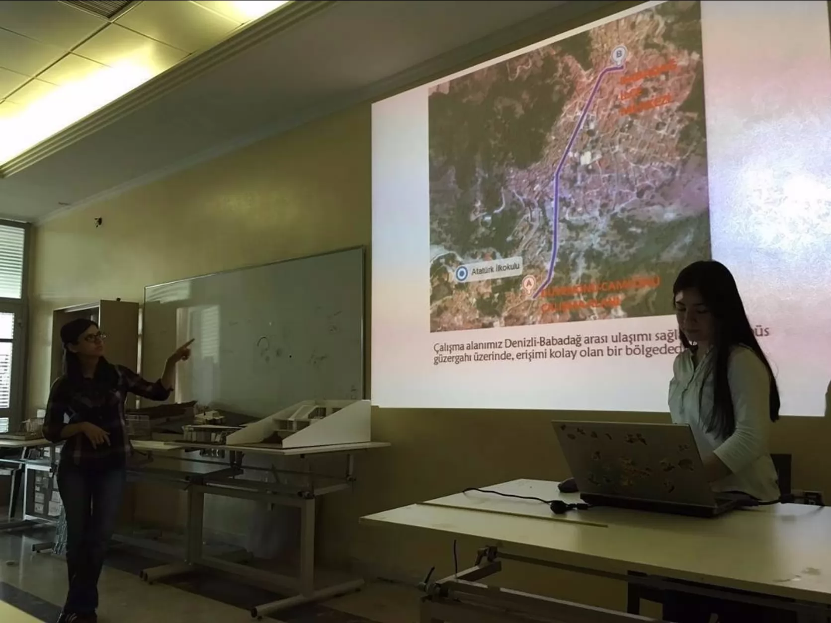 PAÜ Mimarlık Fakültesi öğrencilerinin Babadağ Ağırlama Mekanları Projesi kapsamında Dibekalanı ve Dü