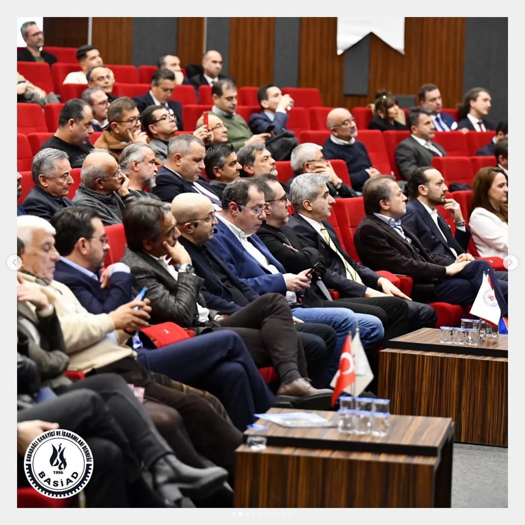 17 Ocak Çarşamba günü gerçekleştirdiğimiz 2023 Dünya ve Türkiye Ekonomisi Beklentileri Paneli'nde konuşmacı olarak yer alan Prof. Dr. Sadi Uzunoğlu ve İnfo Yatırım Menkul Değerler AŞ Genel Müdür Yardımcısı Mert Yılmaz’a teşekkürlerimizi sunarız.