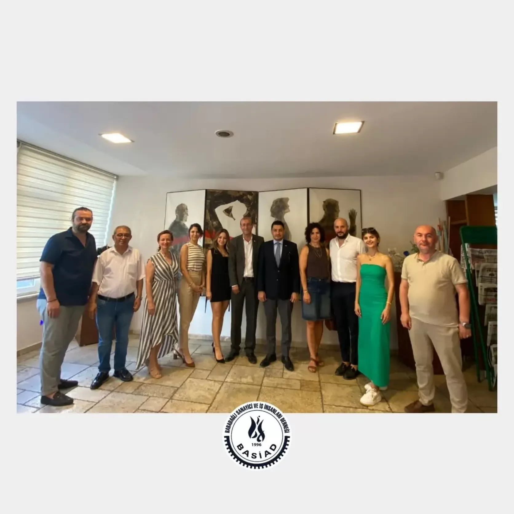 BASİAD Yönetim Kurulu olarak Denizli Gazeteciler Cemiyeti Başkanı seçilen Osman Nuri Boyacı'yı ziyaret ettik. Kendisine ve yeni yönetime başarılar dileriz.