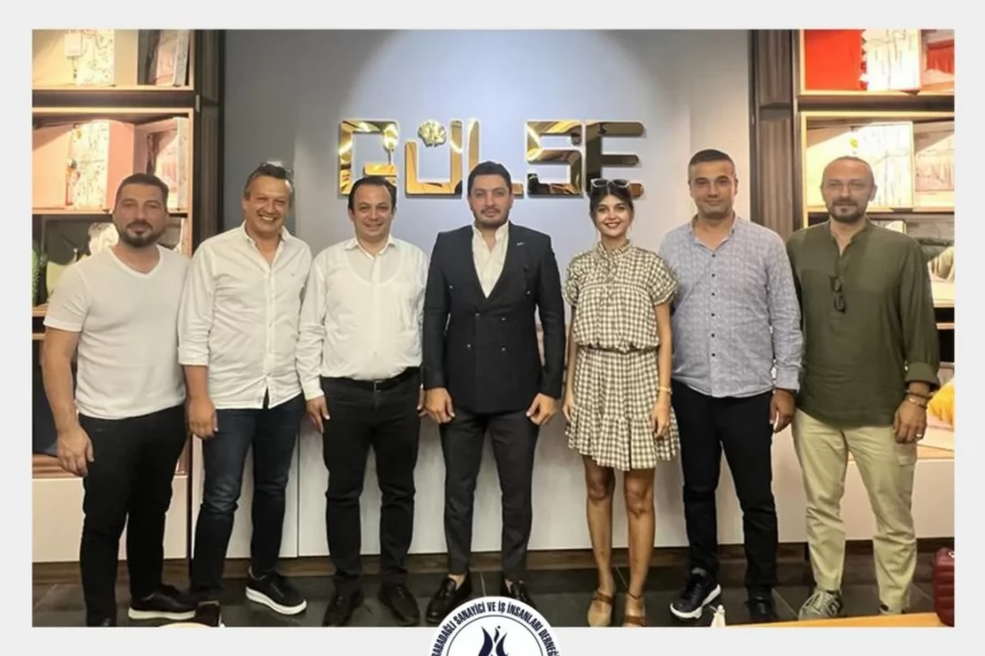 BASİAD Yönetim Kurulu olarak Gülse Tekstil’i ziyaret ettik. Misafirperverliği için üyemiz Fatih Başlan’a teşekkür ederiz.