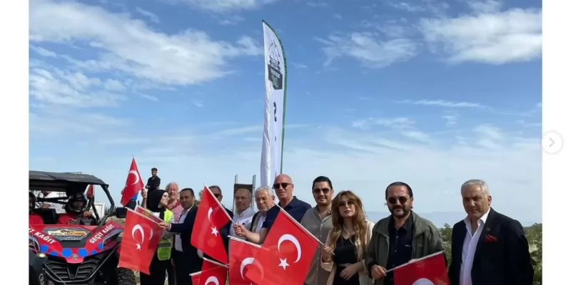 Babafest’in son gününde 5. Off Road Yarışmasının startını verdik. Keyifle izlediğimiz gösteride dereceye giren sürücülerimize kupalarını ve madalyalarını takdim ettik.
