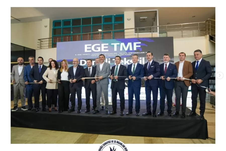 5. Ege Tekstil Konfeksiyon ve Tekstil Kimyasalları Tekstil Baskı Teknolojileri Fuarı bu gün kapılarını açtı .  Katılan firmalara , verimli bir fuar geçirmelerini diledik .